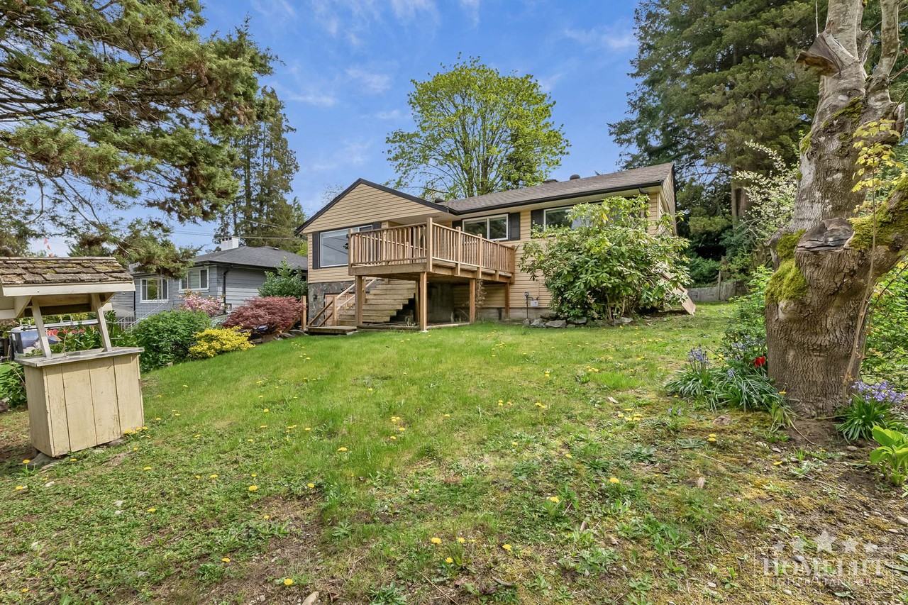 10266 124 St - Photo 2 of 15