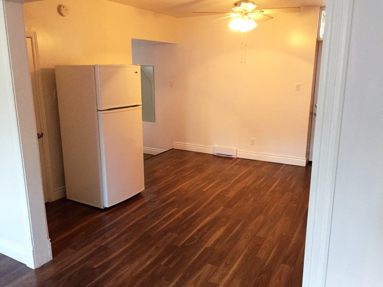 353 Rue Wilbrod Street #1 - Photo 3 of 10