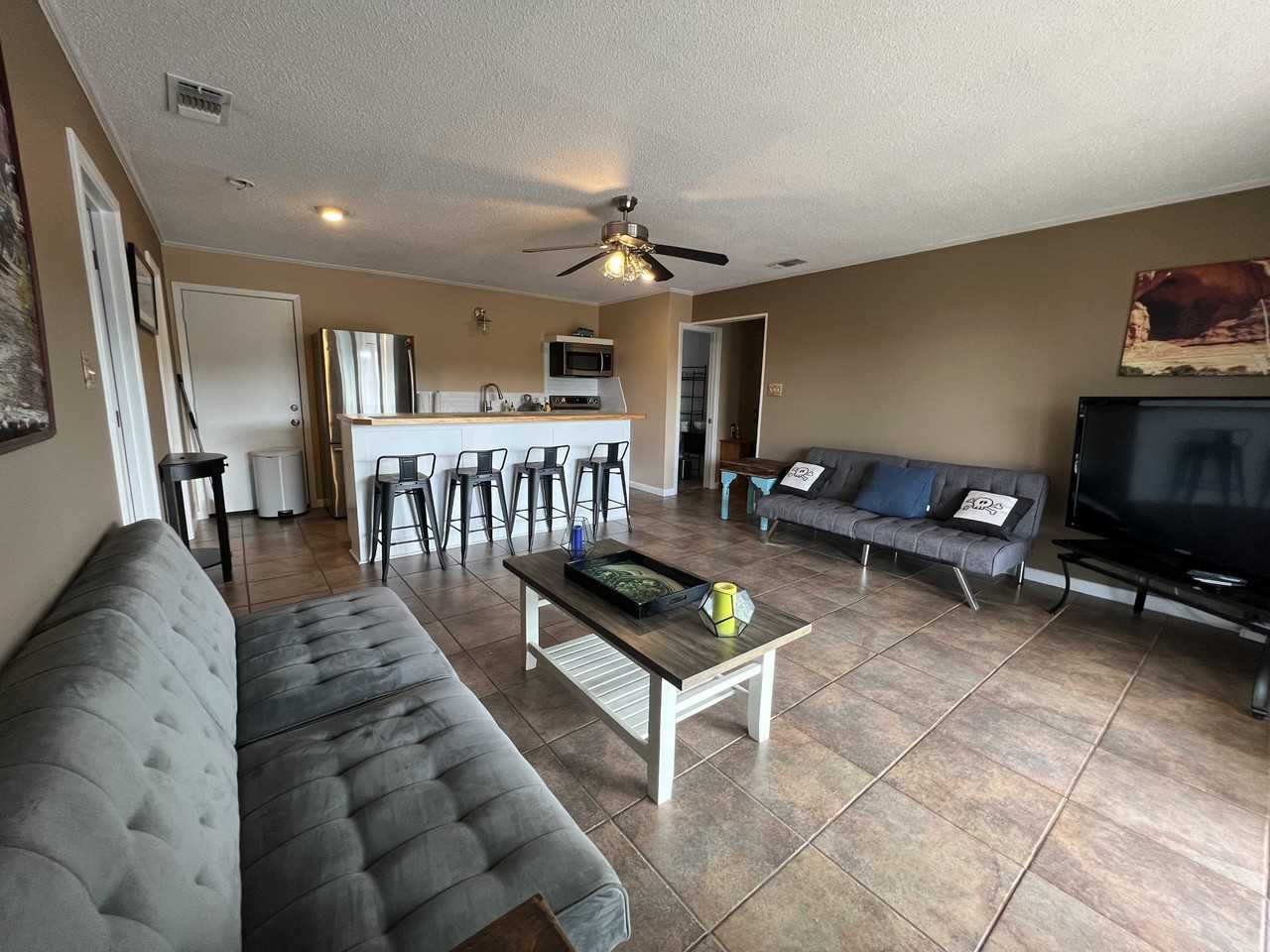 2510 Circle Dr #2 - Photo 5 of 13