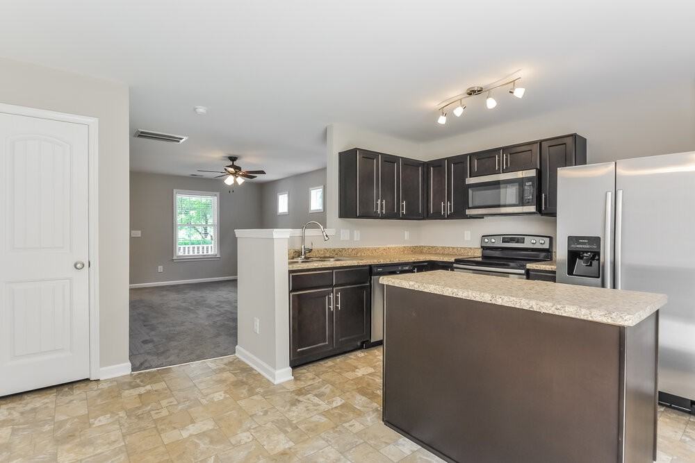 5816 Ricker Rd - Photo 6 of 15