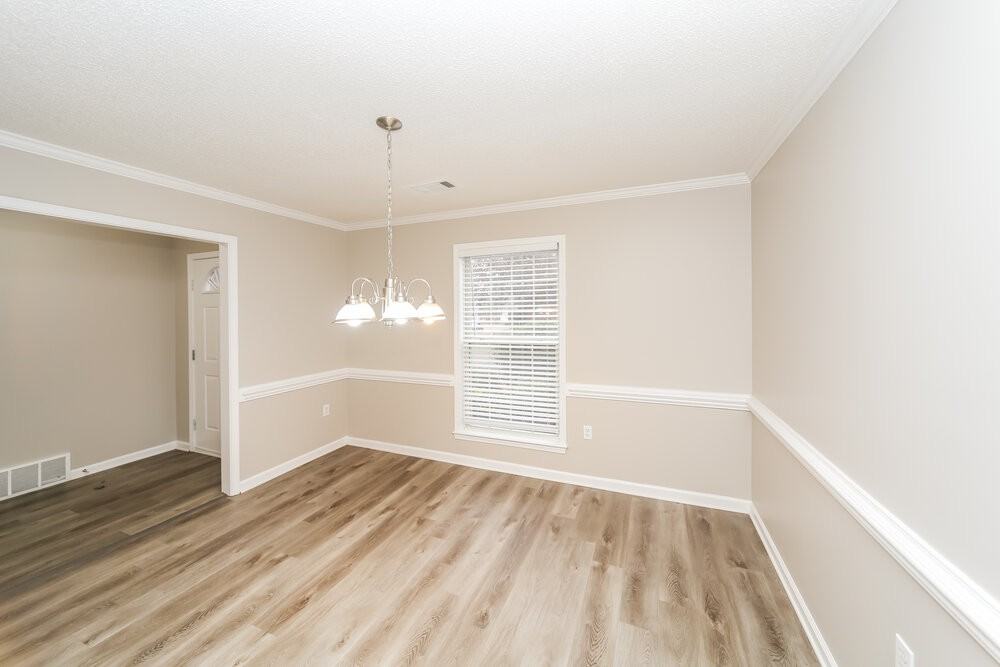 9264 Tamhaven Dr - Photo 6 of 17