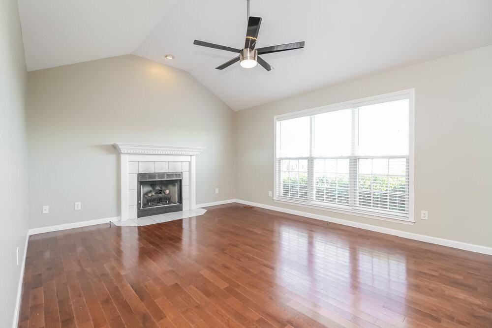 3645 Rutherford Dr - Photo 5 of 17