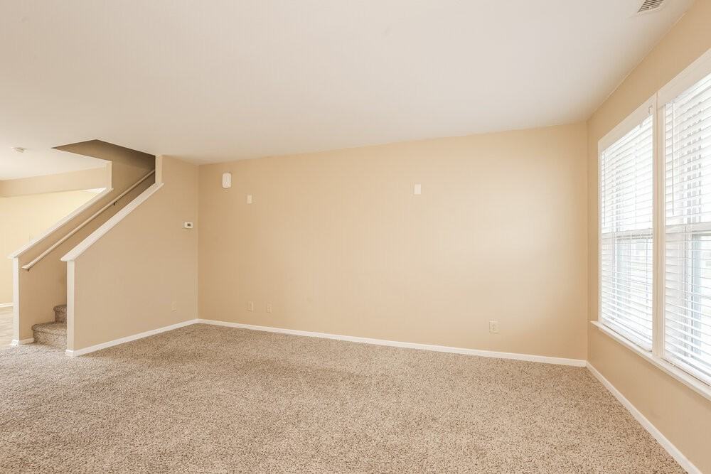 10936 Mansfield Way - Photo 6 of 25