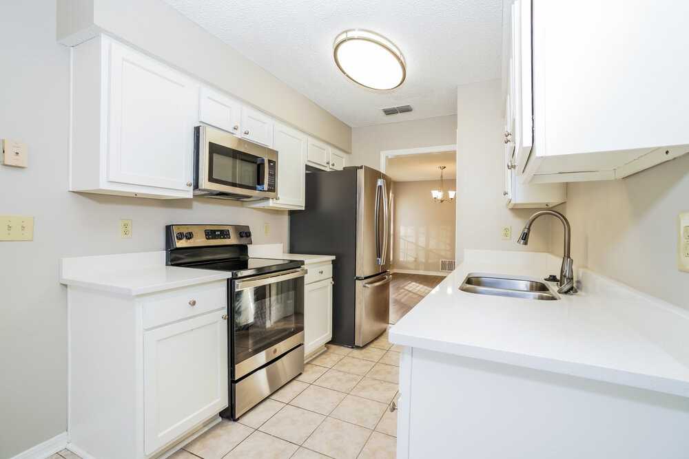 2677 Aberdeen Ct - Photo 7 of 16