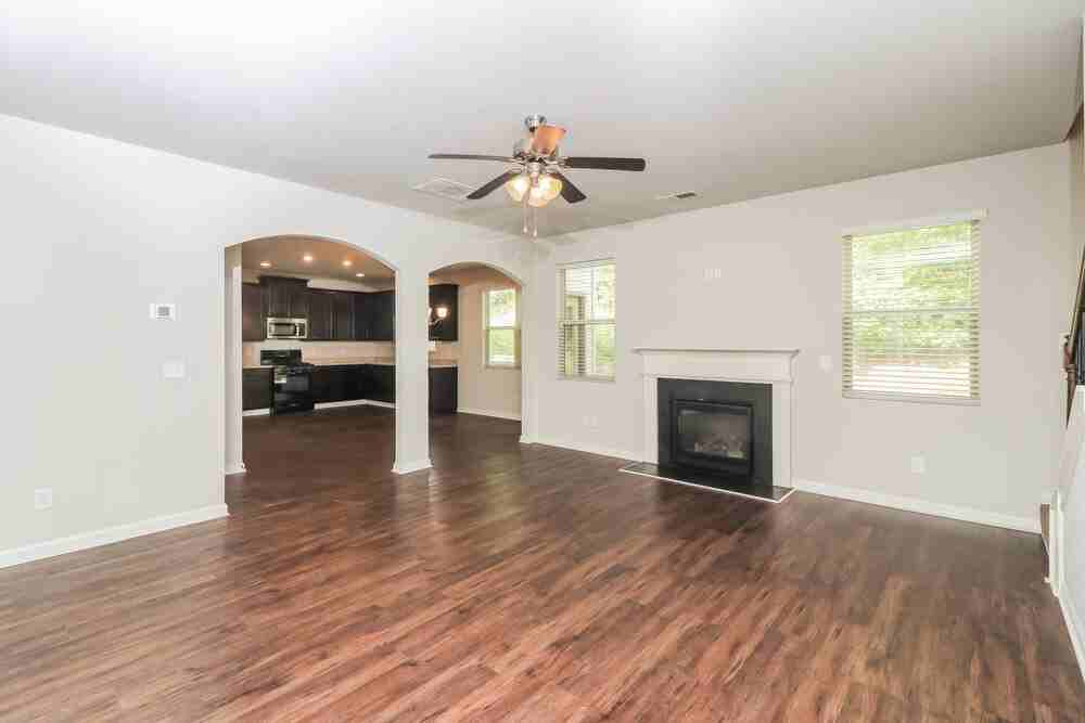 176 Randy Way - Photo 5 of 17