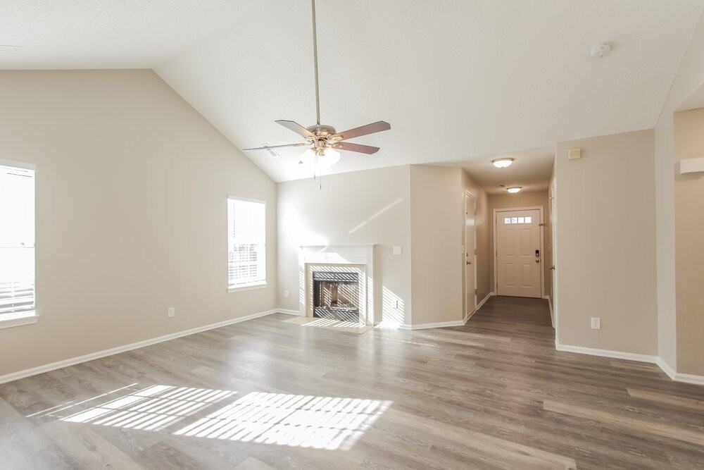 8416 Bristol Ford Pl - Photo 4 of 16