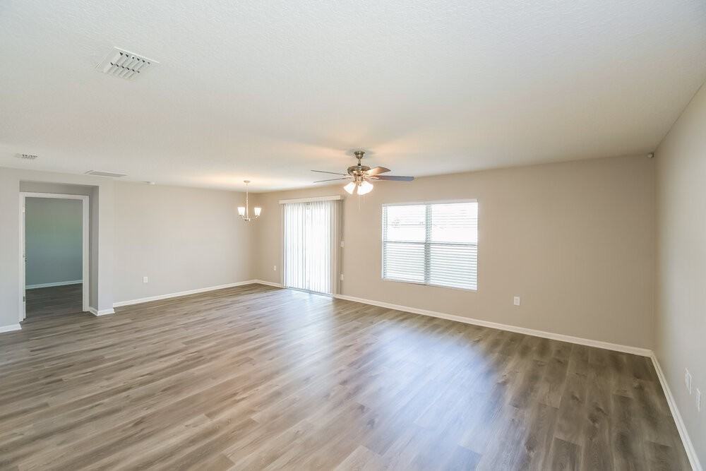 1949 Rock Springs Way - Photo 4 of 16