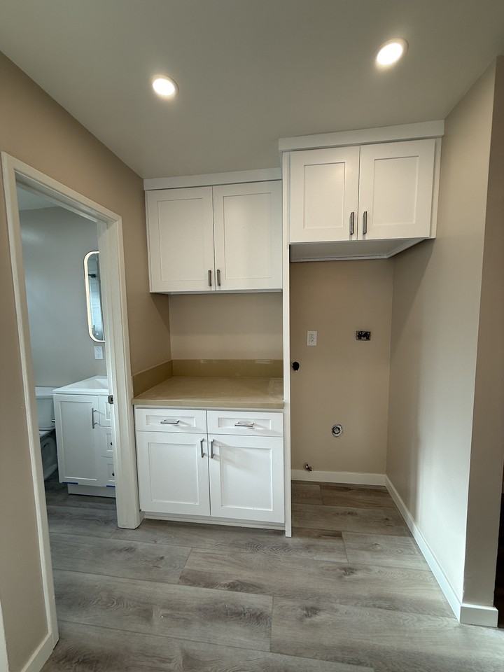 10351 Scoville Ave #1 - Photo 6 of 18