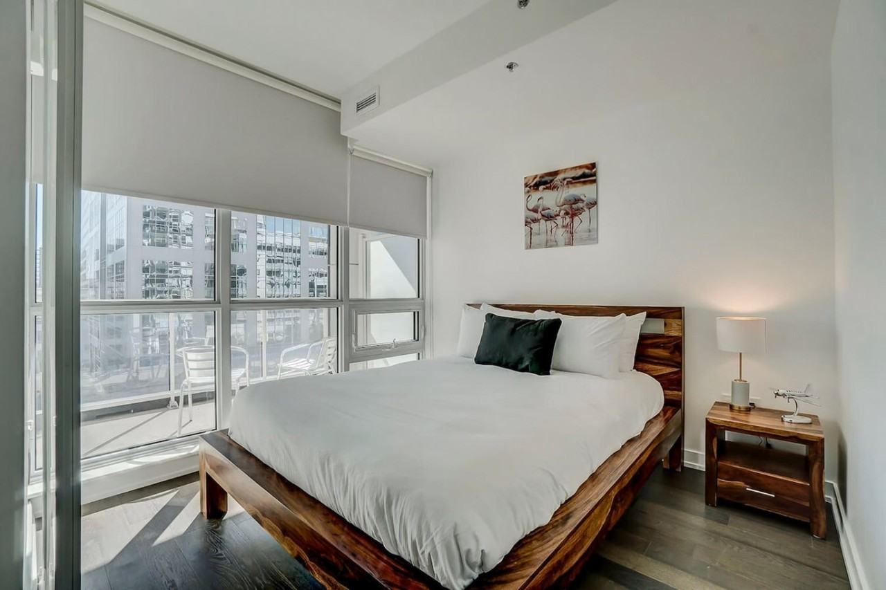 199 Slater Street - Photo 5 of 12