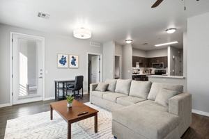 featured image of 14 W Villa Rita Dr