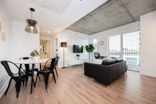 1475 Rue Saint-Hubert - Photo 1 of 1