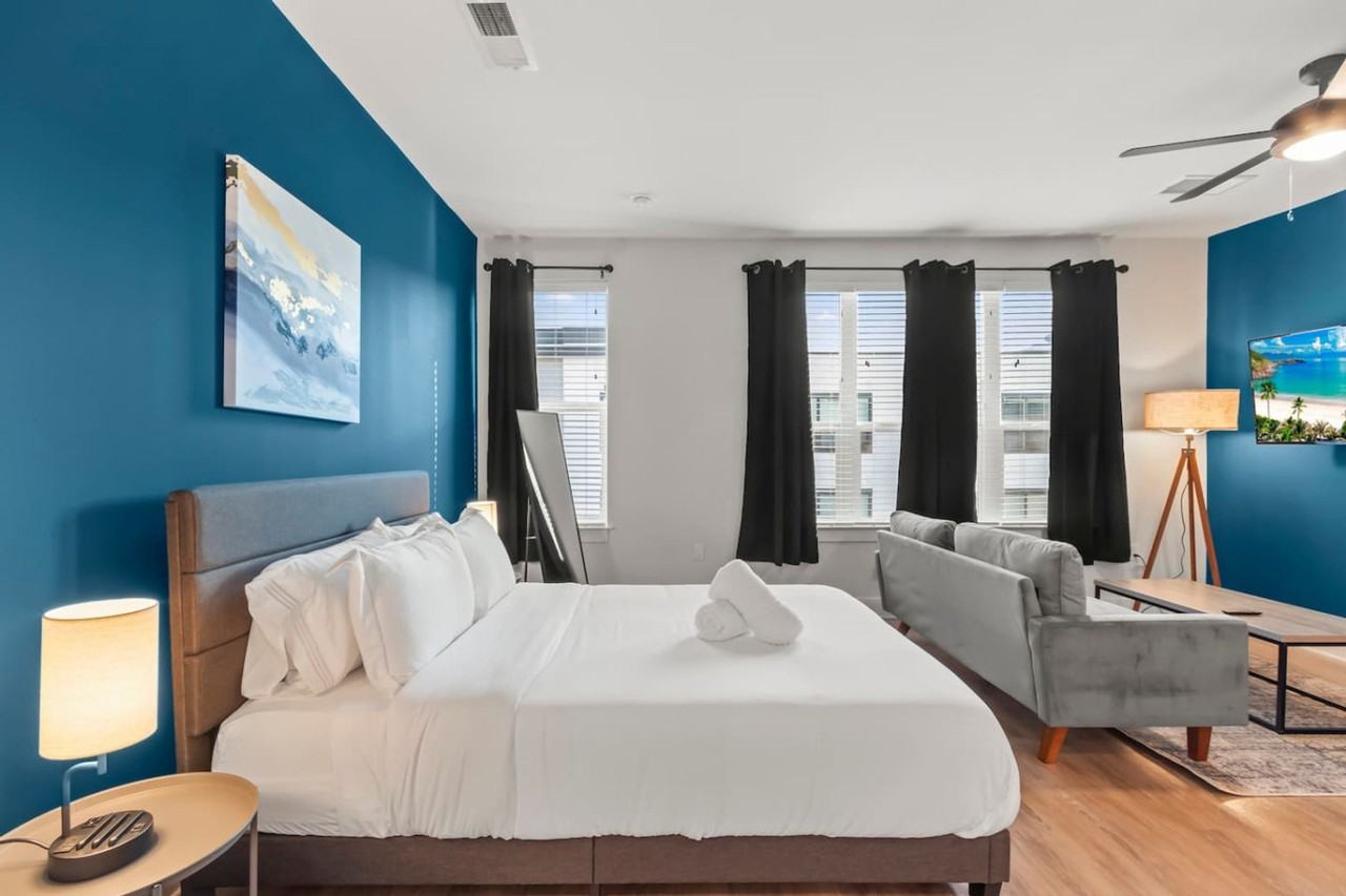 2317 W Grace St #1312501P - Photo 6 of 28