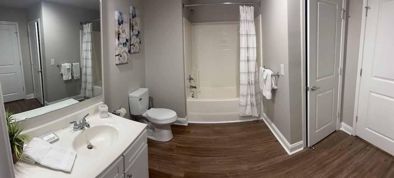 3920 Sharon Rd #1344160P - Photo 5 of 16