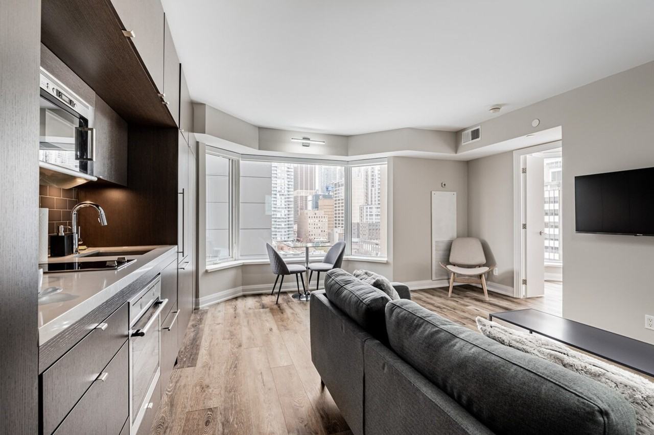 155 Yorkville Ave #1513704P - Photo 3 of 28