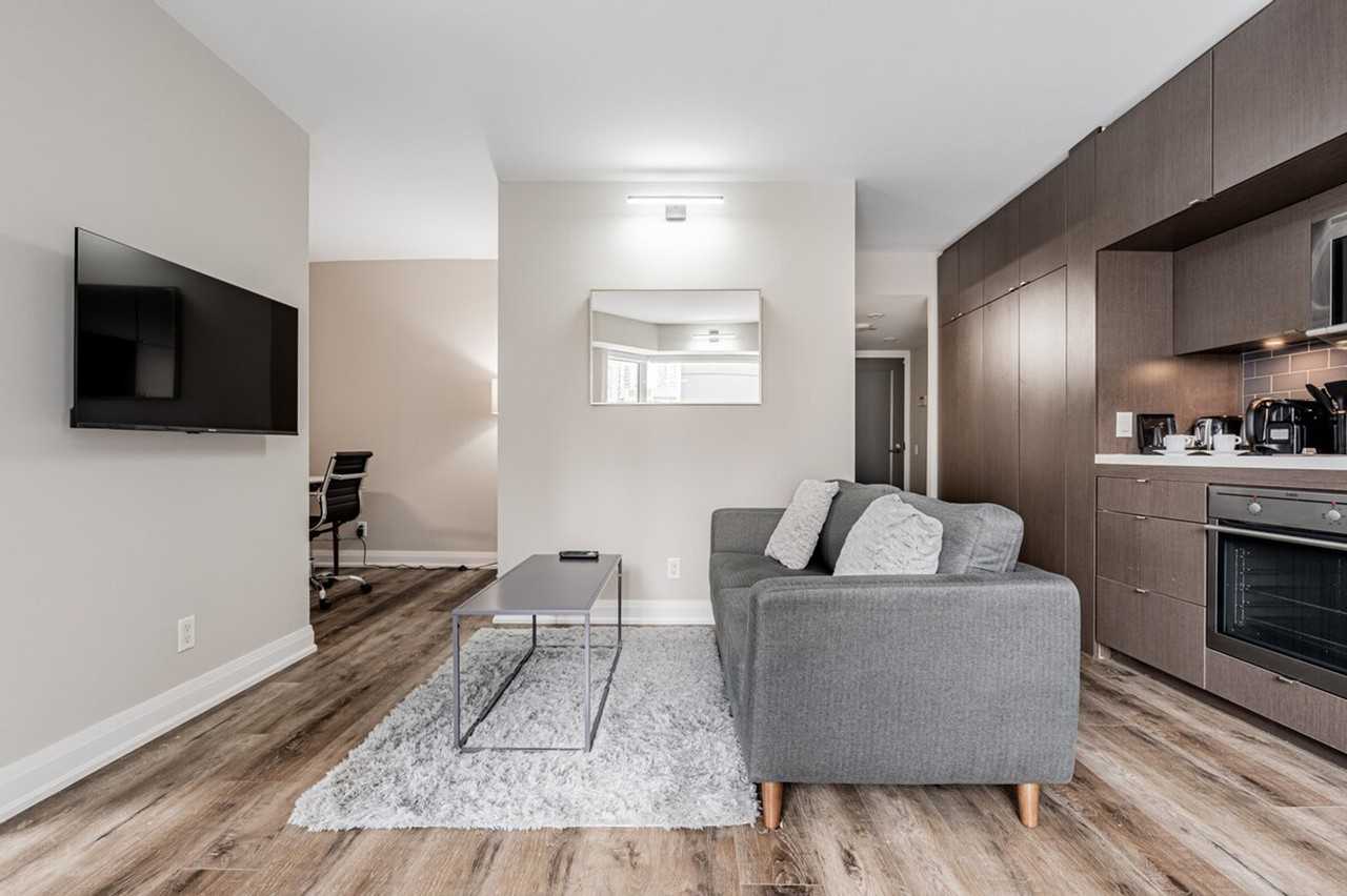 155 Yorkville Ave #1513704P - Photo 7 of 28