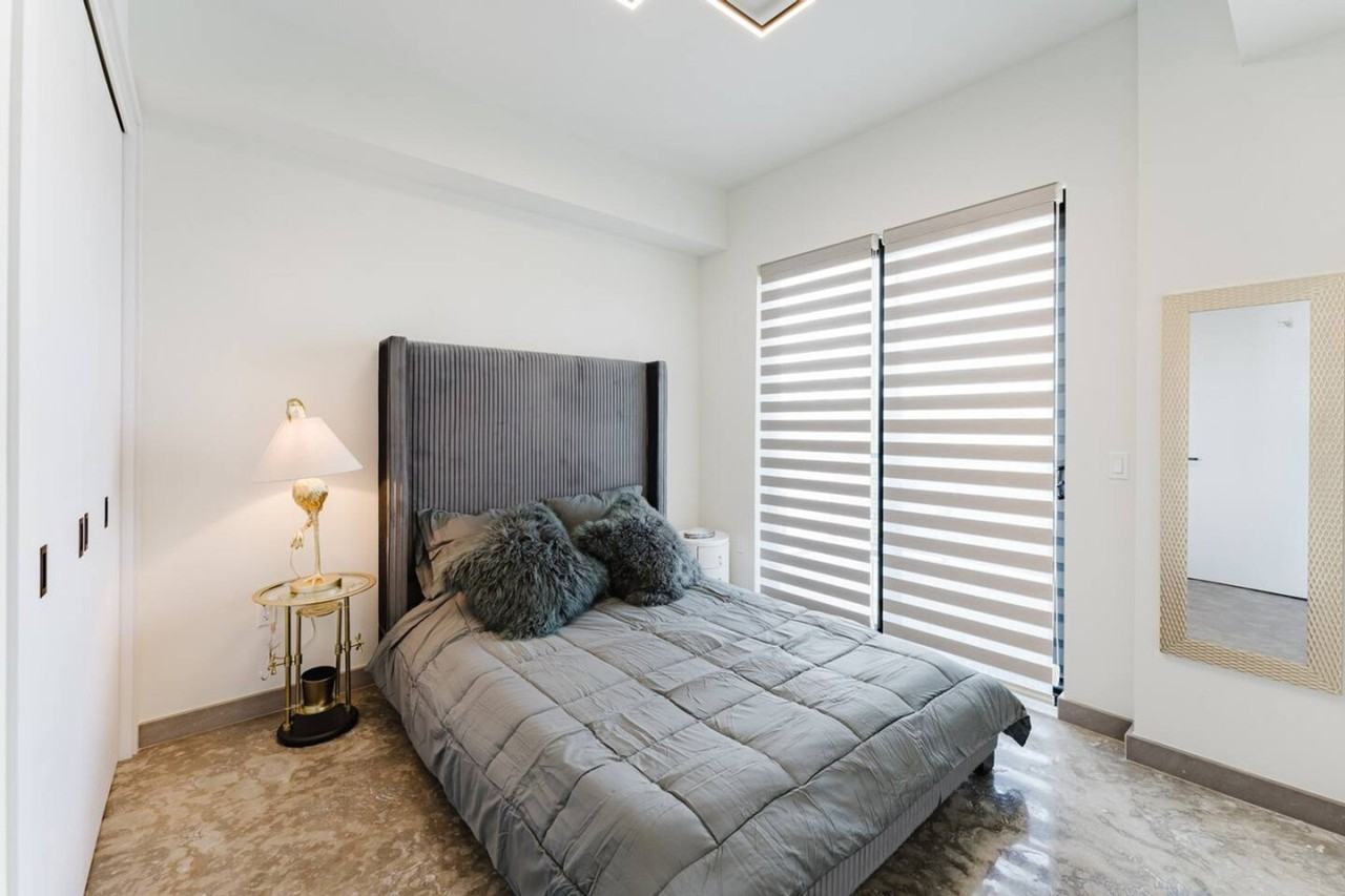 2750 Griffin Rd #1521814P - Photo 2 of 45