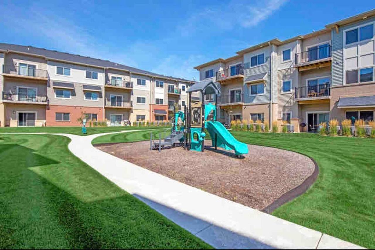 8350 Cascade Ave #1522269P - Photo 3 of 32