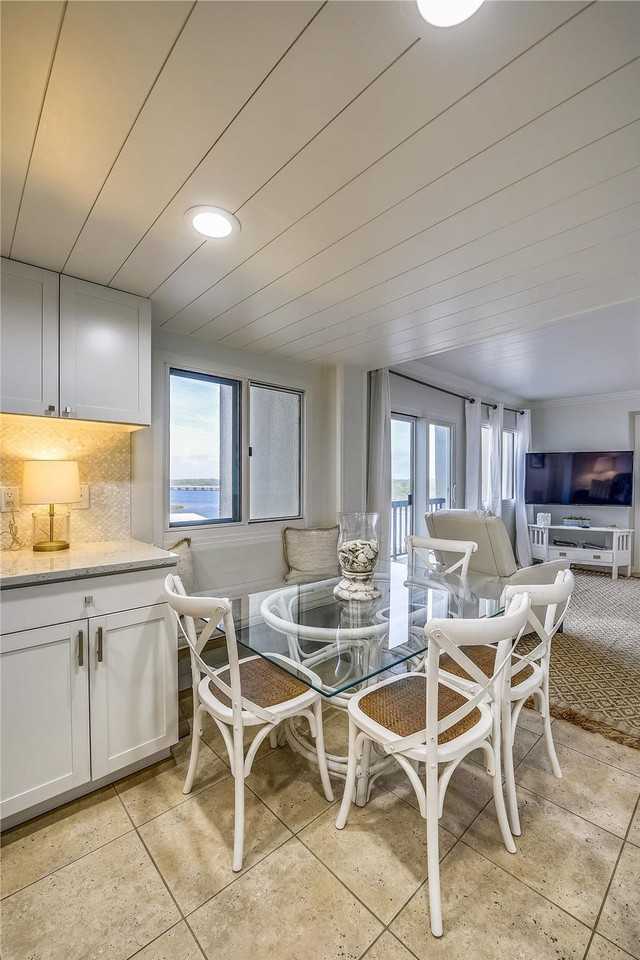 23223 Front Beach Rd #1523375P - Photo 6 of 40