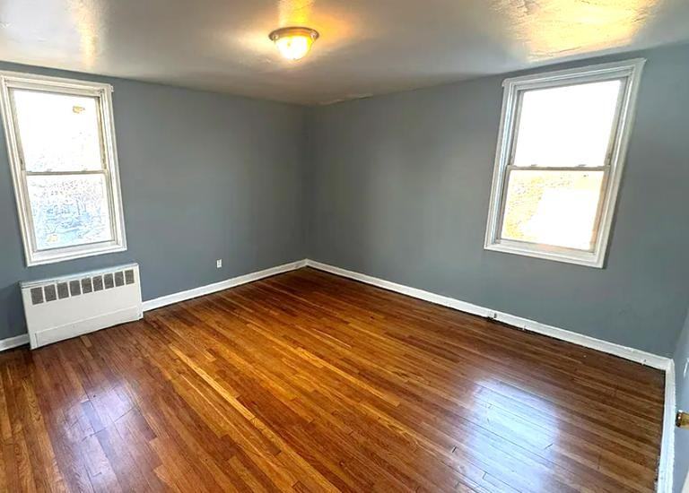 103 Chancellor Avenue #B16 - Photo 3 of 4