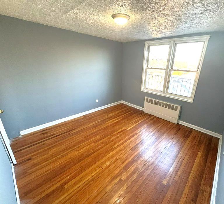 103 Chancellor Avenue #B16 - Photo 4 of 4