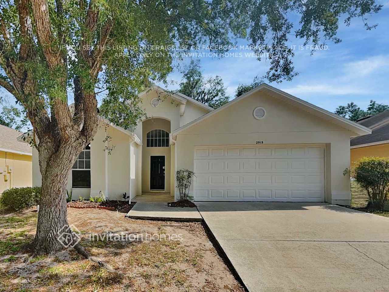 2515 Clareside Dr - Photo 3 of 19