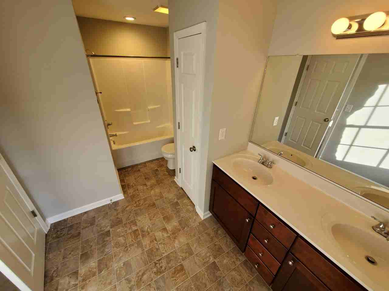 11 Micah Ct #1 - Photo 6 of 8