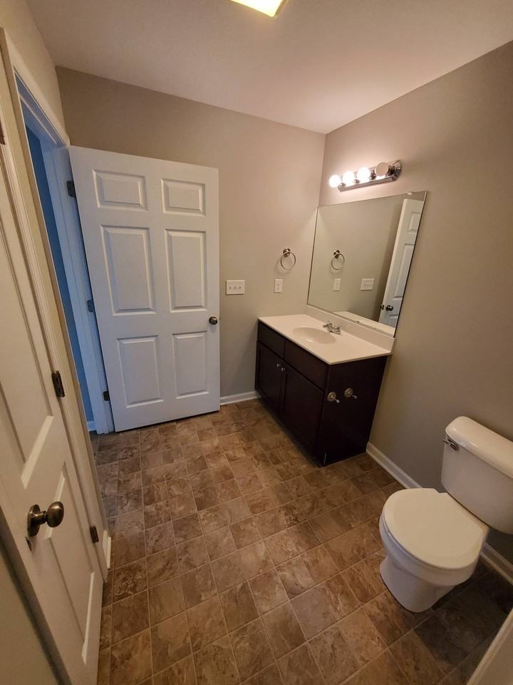 11 Micah Ct #1 - Photo 7 of 8