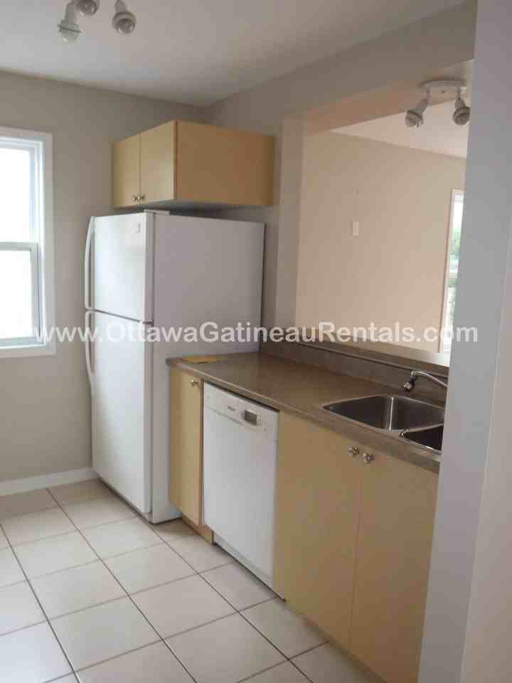 190 Rue Champlain - Photo 2 of 15