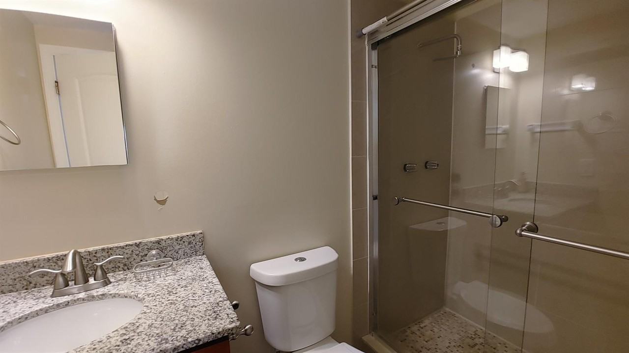 3700 Northwest 21st Street #305 - Photo 5 of 6