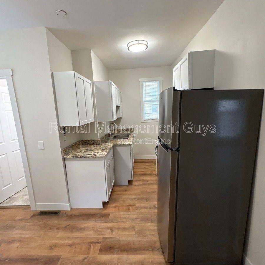 2631 Girard Ave N #1 - Photo 2 of 10
