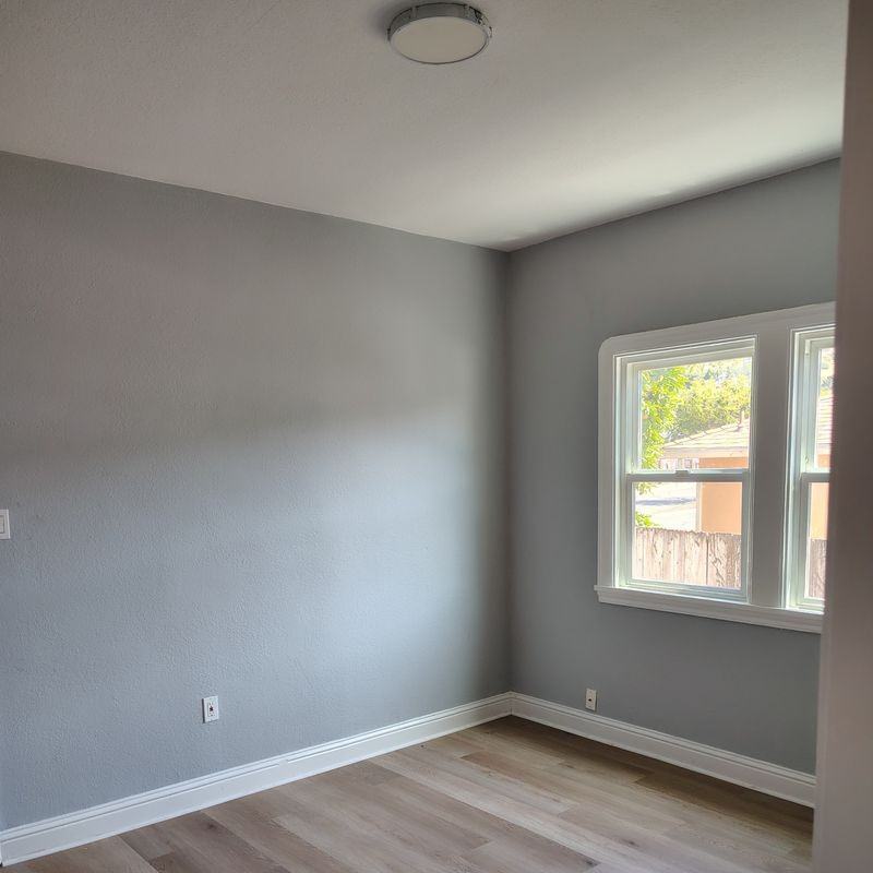 2684 73rd Ave - Photo 4 of 16