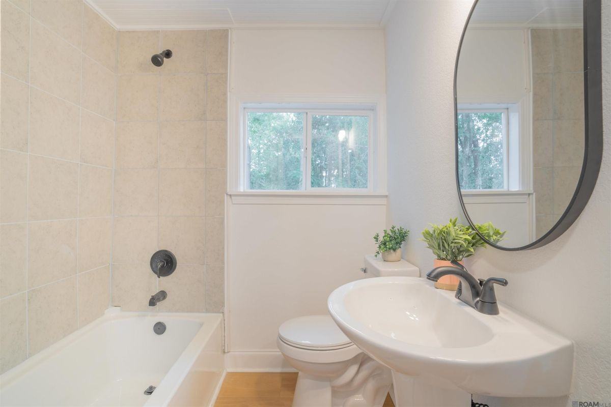 30114 Oak St - Photo 6 of 10