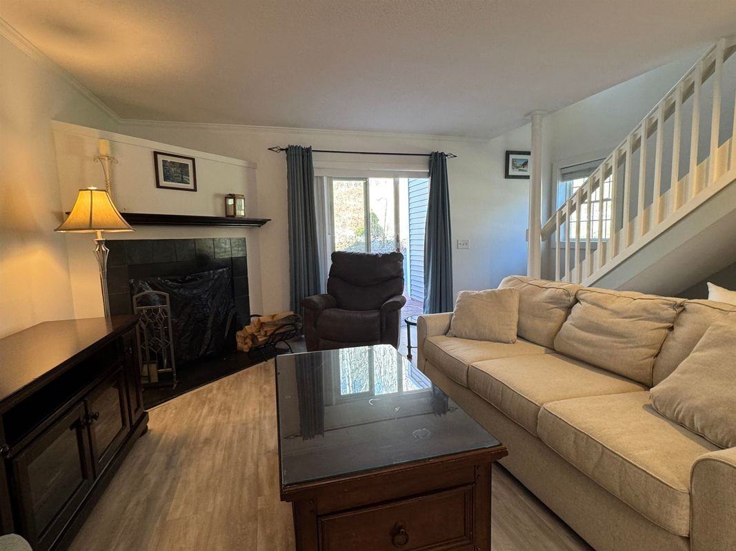158 Riverside Townhouses Rd ##7 - Photo 5 of 15
