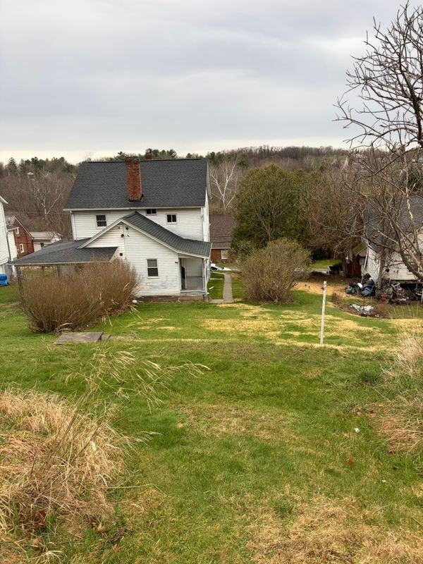 20 Pine St - Photo 7 of 8
