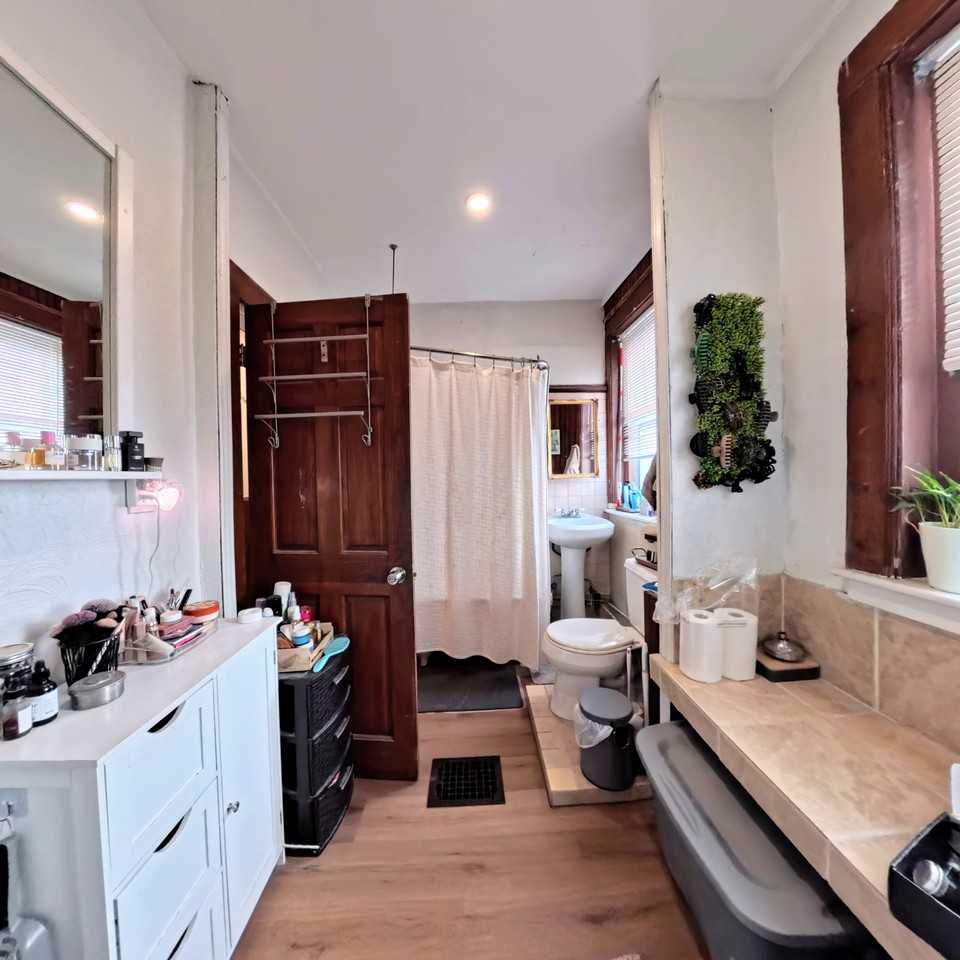 7 Kenney St #1 - Photo 3 of 8