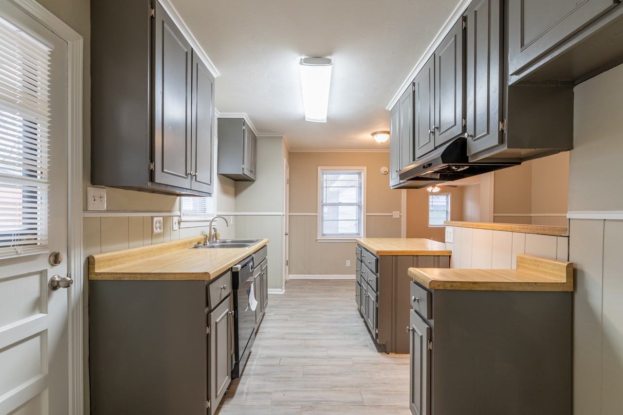 5121 Ginger Cir #1 - Photo 7 of 50