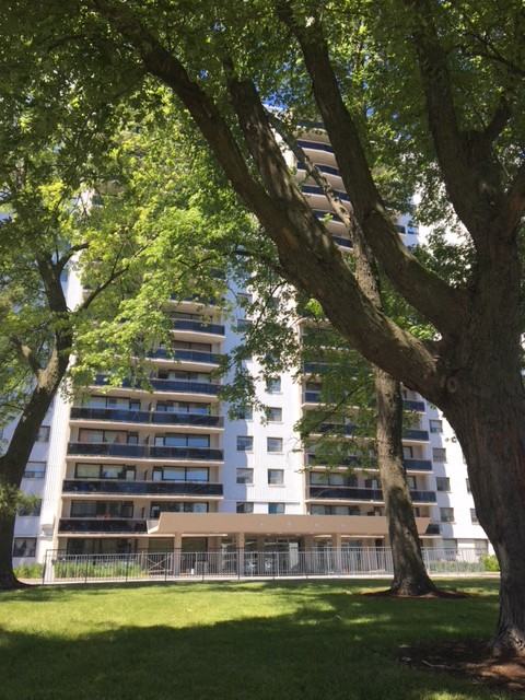 2550 Kingston Road - Photo 4 of 6