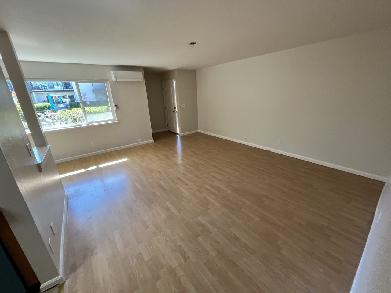 240 Hollis Ave #21 - Photo 4 of 31