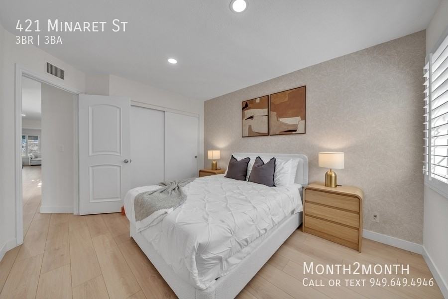 421 Minaret St - Photo 2 of 3