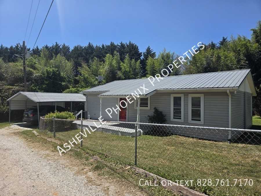 13 Rosscraggon Dr - Photo 2 of 18