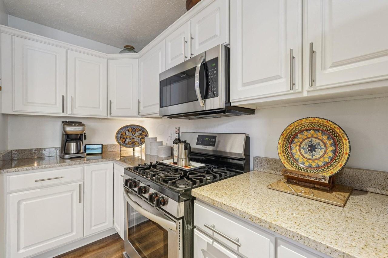 3429 Eastwoodlands Trl #3429 - Photo 5 of 33