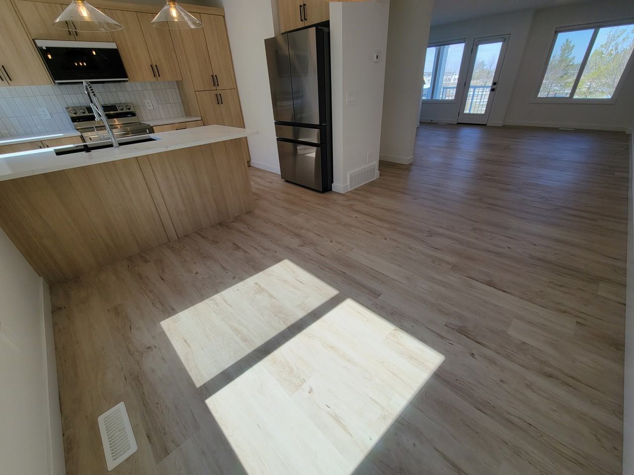 16335 84 Street NW - #82 - Photo 3 of 19