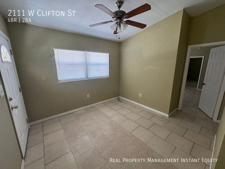 2111 W Clifton St - Photo 3 of 18