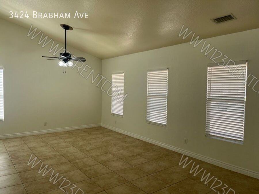 3424 Brabham Ave - Photo 5 of 22