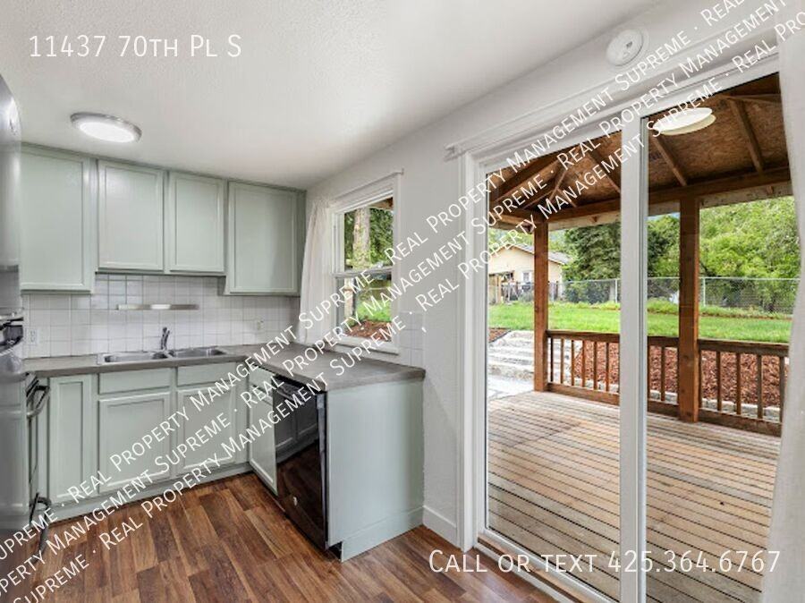 11437 70th Pl S - Photo 4 of 15