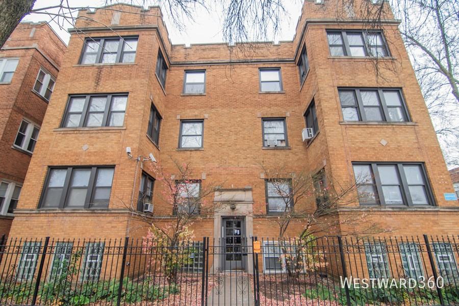 3821 W Wrightwood Ave #1A