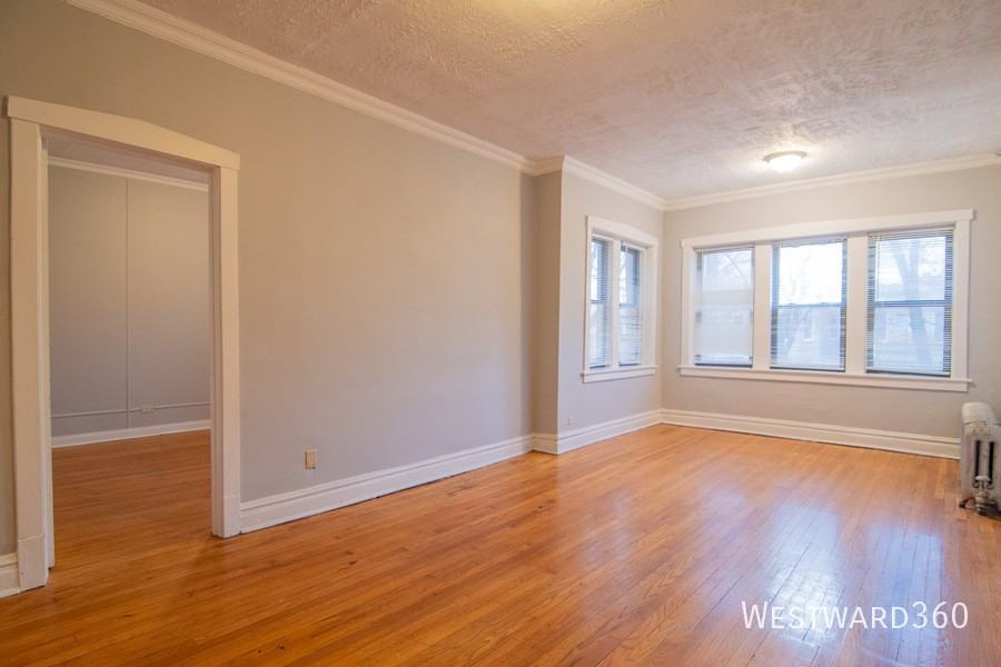 3821 W Wrightwood Ave #1A - Photo 3 of 17