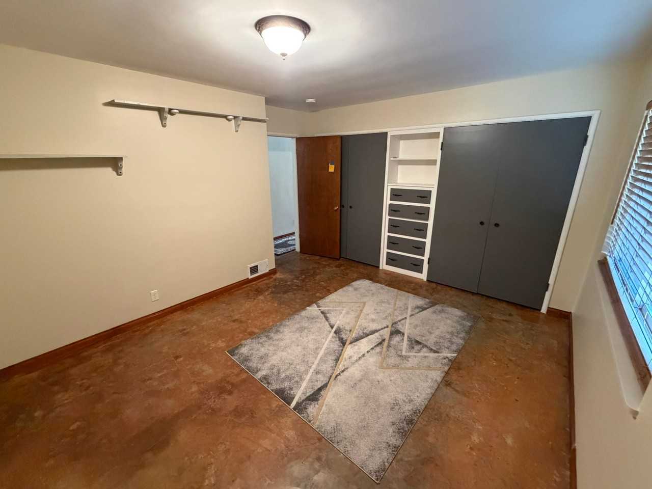 1722 Eucalyptus Dr - Photo 6 of 9