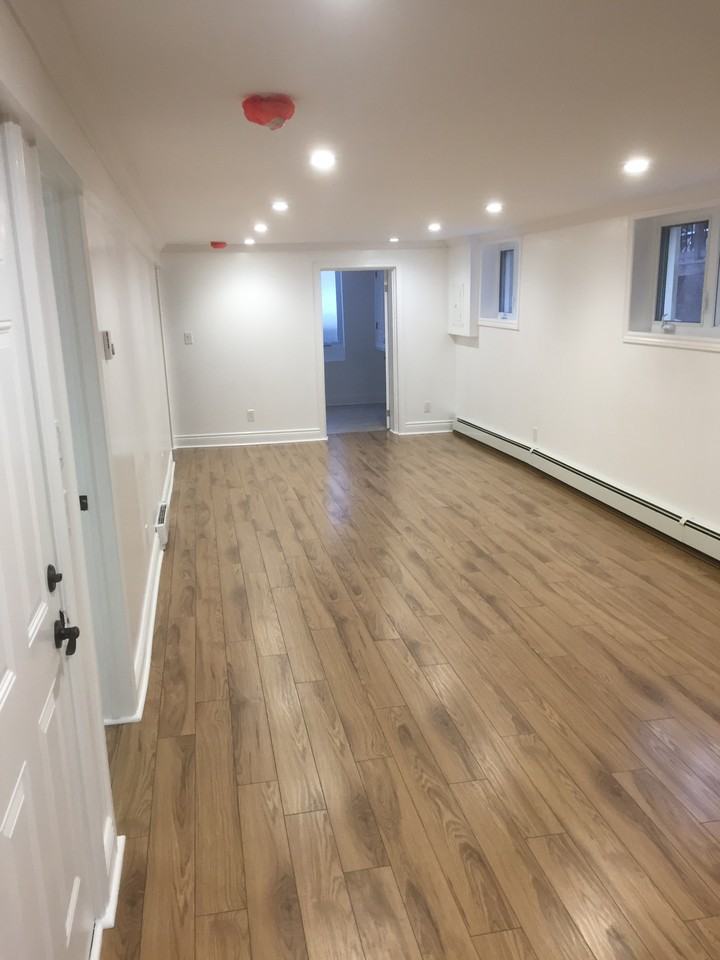 93 Bellwood Avenue #4 - Photo 3 of 9