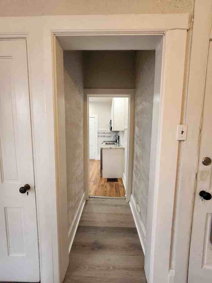 724 N Nevada Ave #5 - Photo 6 of 14